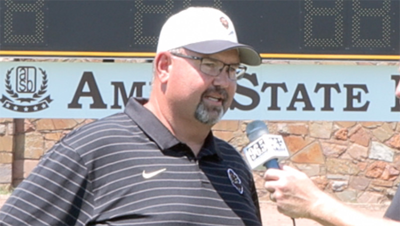 Hugo Media Day Coach Schier