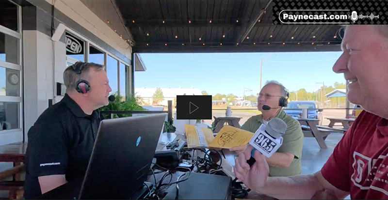 Hugo Football dot Show 10-15-25 Muntz Man special guest